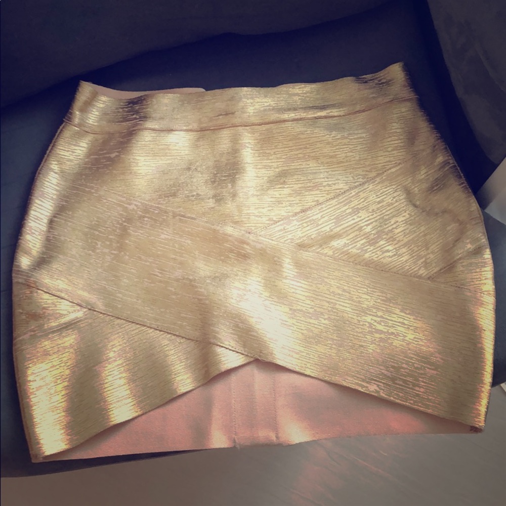 Short bandage skirt